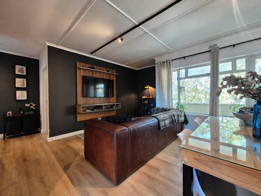 2 Bedroom Property for Sale in Harfield Village Western Cape